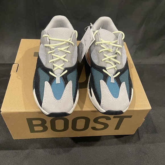 ADIDAS YEEZY BOOST 700 WAVE RUNNER KIDS - Picture 2 of 5